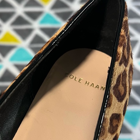 Leopard Print Women's Shoes - Picture 4 of 6